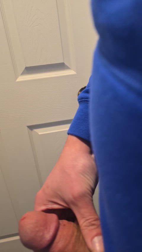 31 [M4F] #Youngstown - any women in NE Ohio want to get covered in all this cum