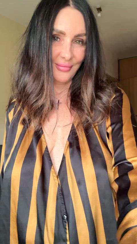 If I told u I was 50, would u smash or pass?