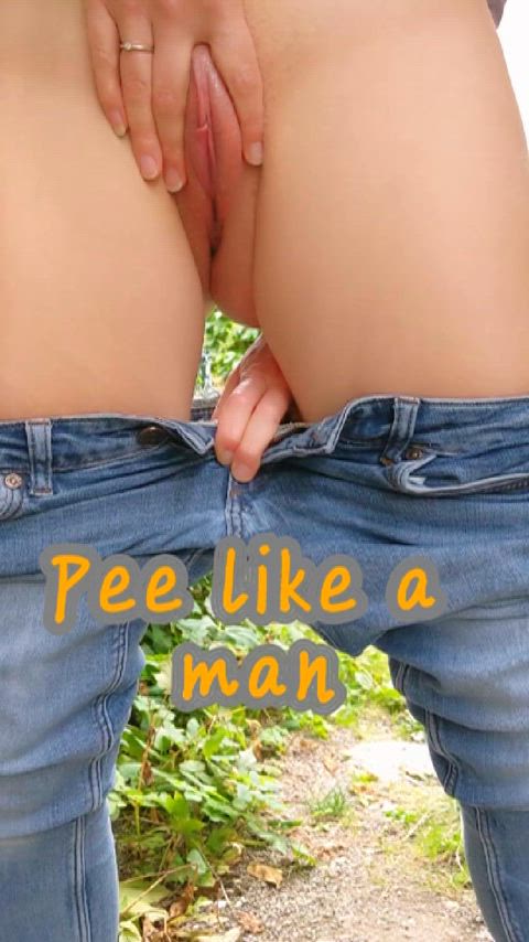 Front view pissing