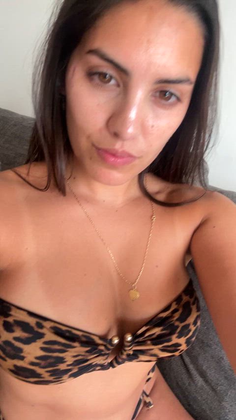 Addicted to dressing like a total hot whore