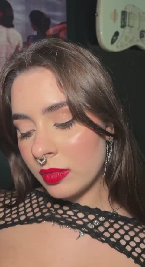 Play with my tits like this and I will sit on your face