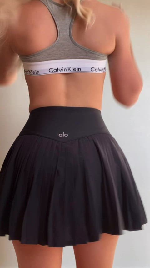 Pink thong reveal in my tennis fit