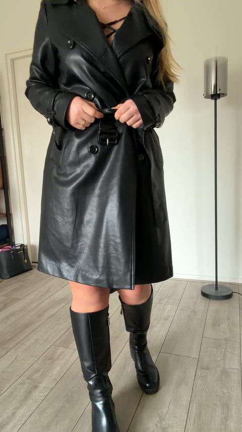 Babe Blonde Homemade Leather Natural Tits Solo Tease Porn GIF by xisabelcortezx