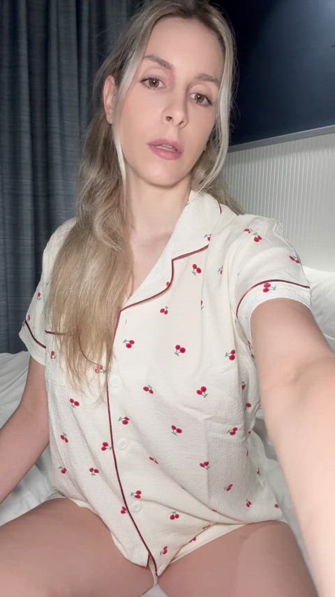 i hope texans love blonde milfs like me