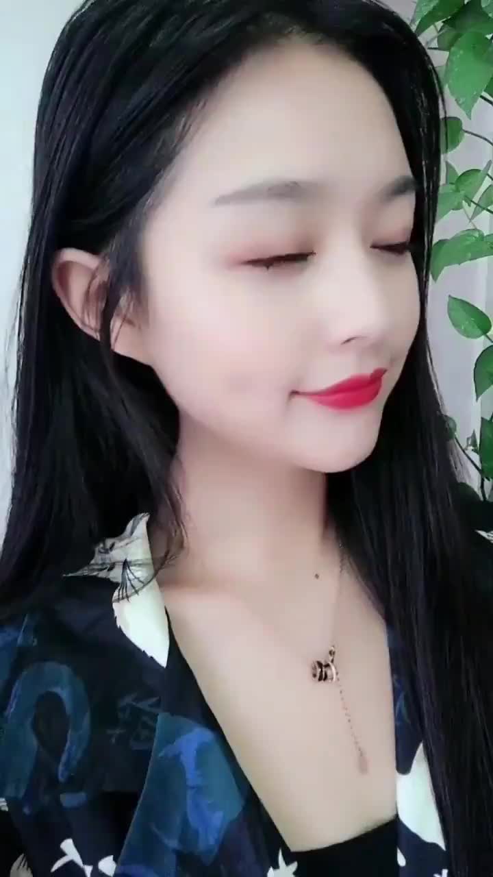 Long Asian tongue