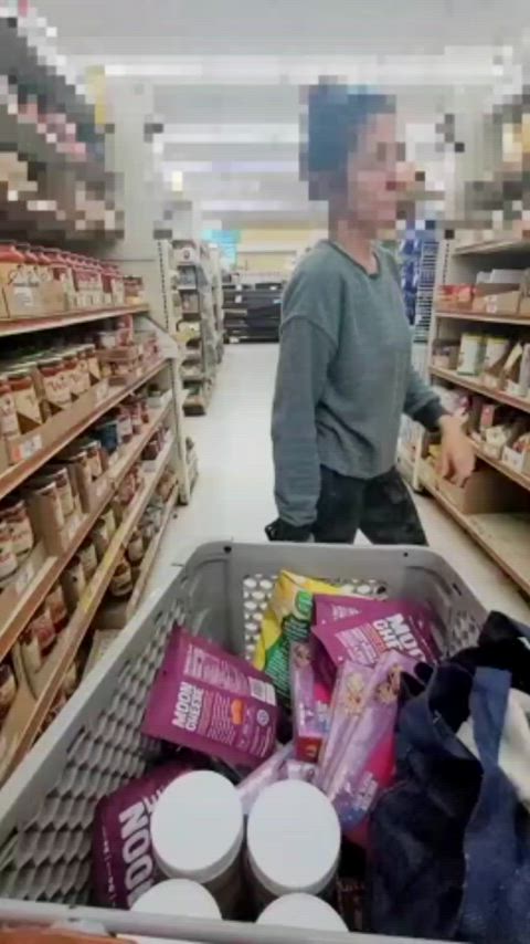 Flashing my tits and pussy