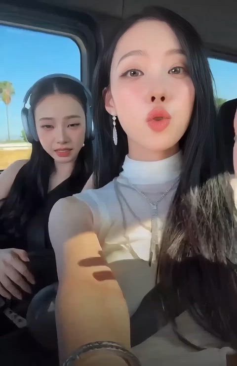 Aespa - Karina & Winter