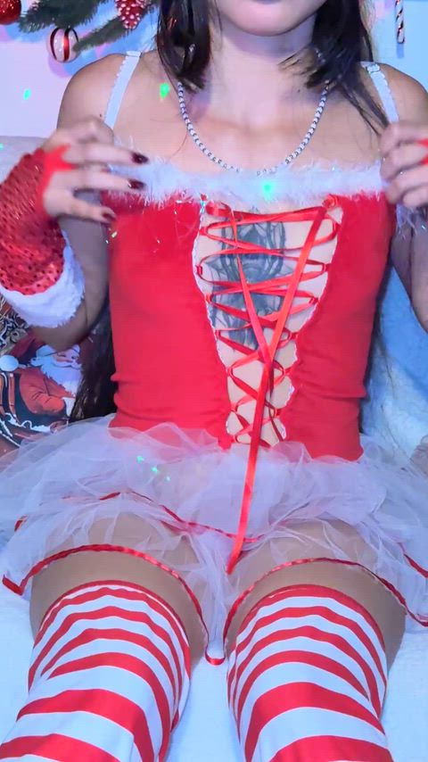 Nothing compares to a man who adores small breasts