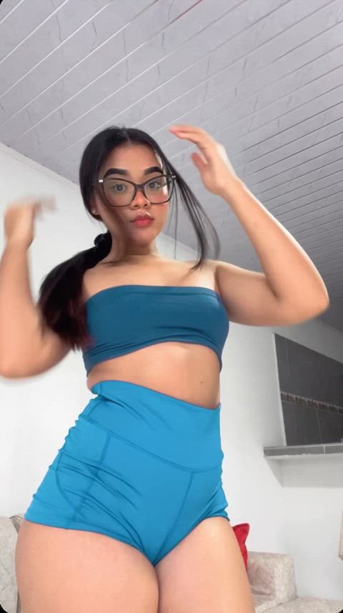 Do I look hot when I wear glasses