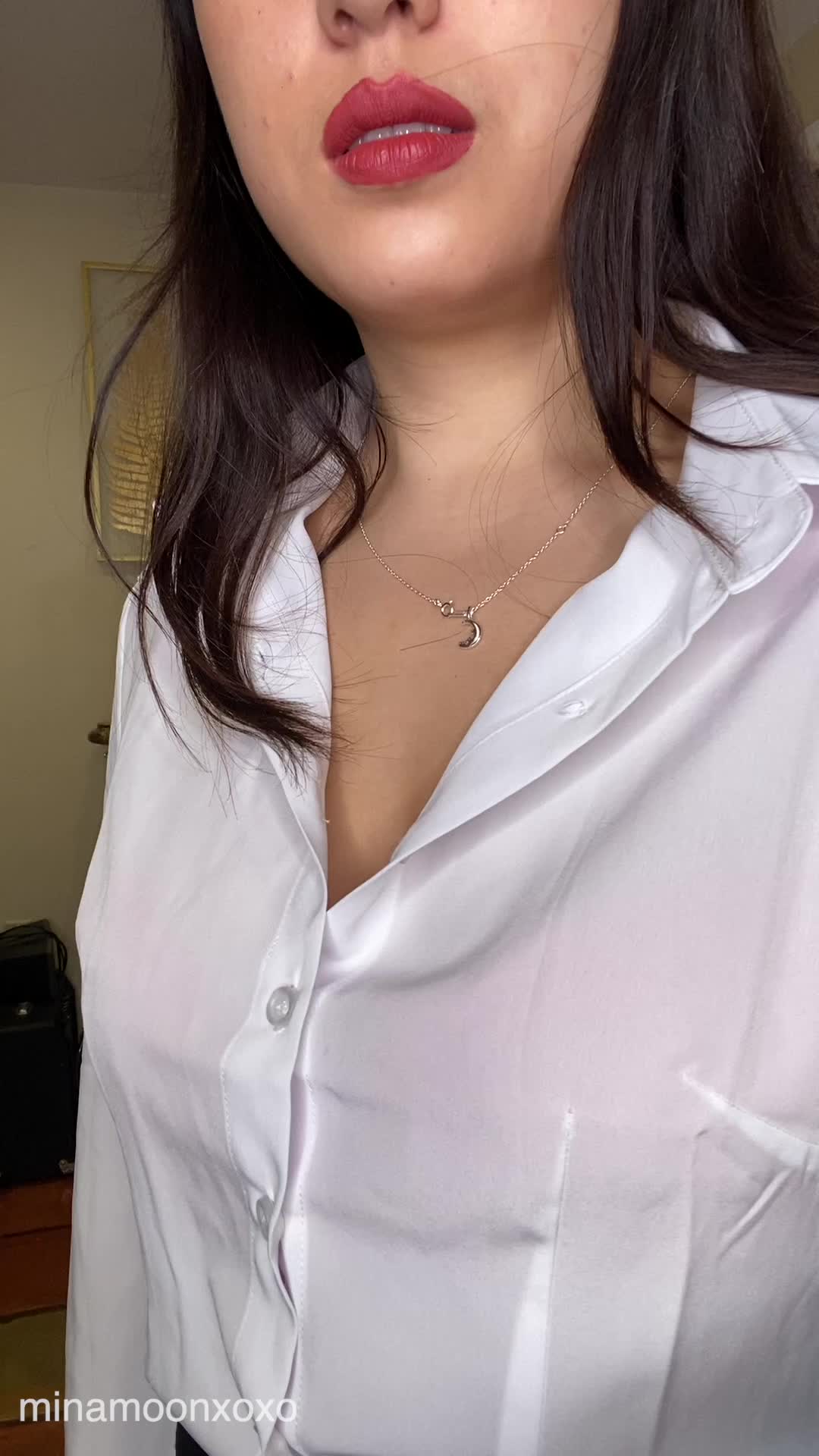 After work I like to take it all off! 💋