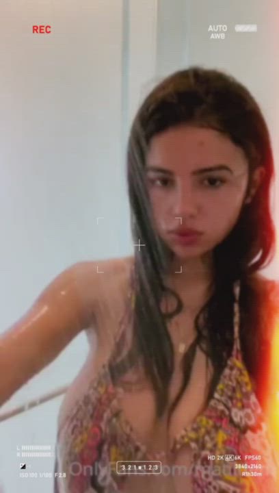 GIF thumbnail