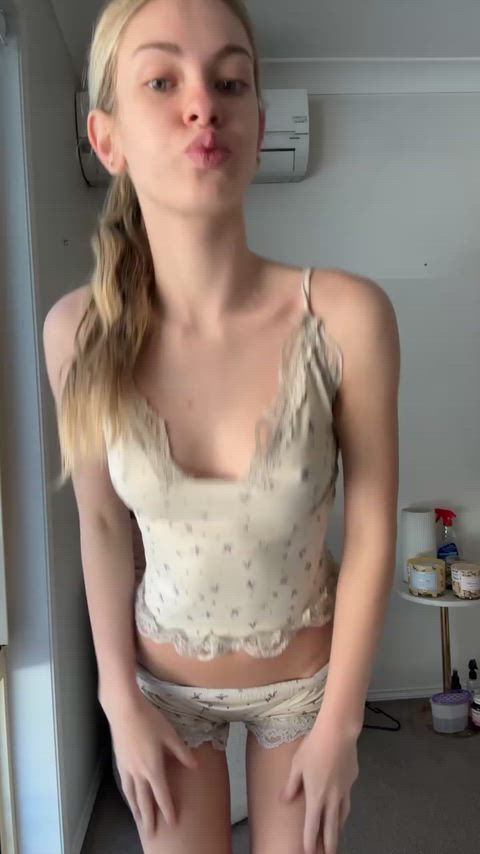 Blurred video preview