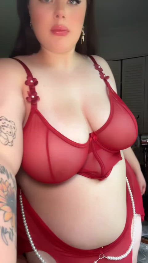 a little belly dancing...hope you like it