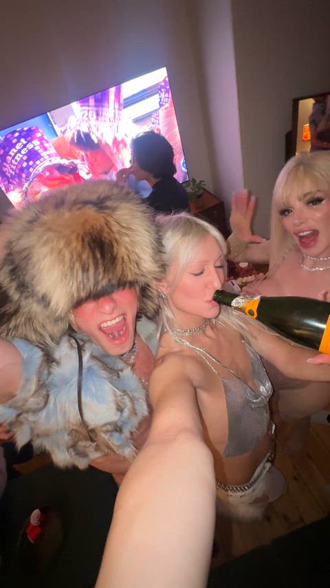 The start of a good night 🥵😍💦 !!!