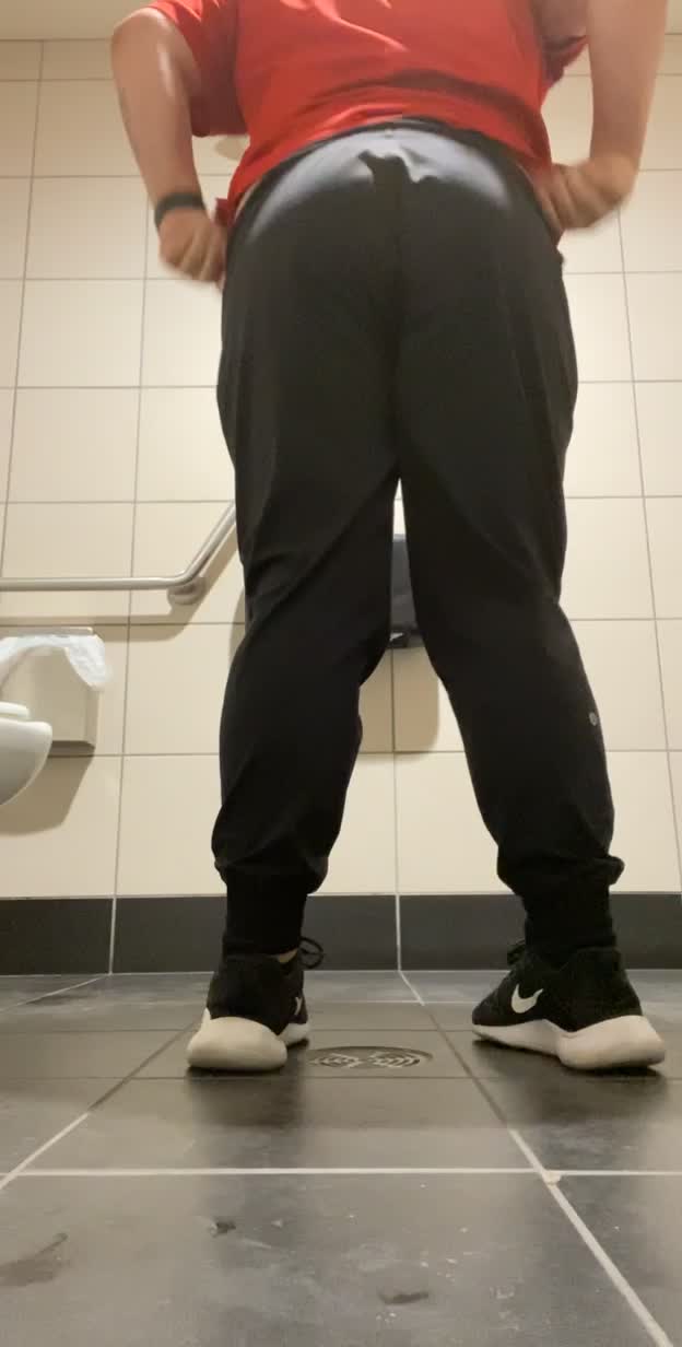 Bend me over at work please 🥵 20