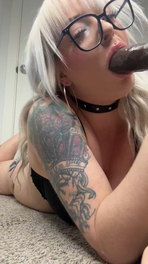 Forced to be a good girl