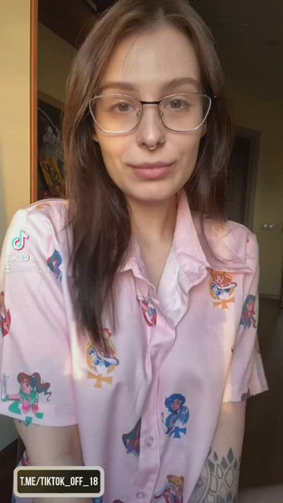 ChartreuseEnormousPachyderm thumbnail