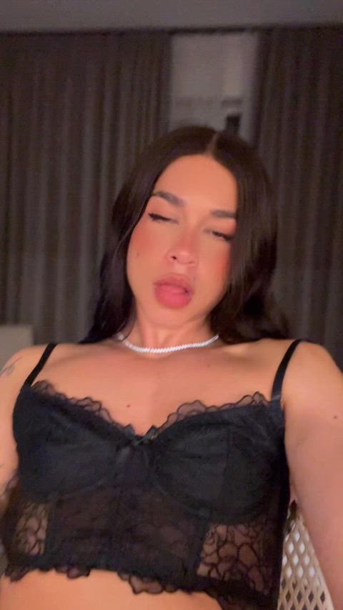 ChartreuseIllustriousKodiakbear thumbnail