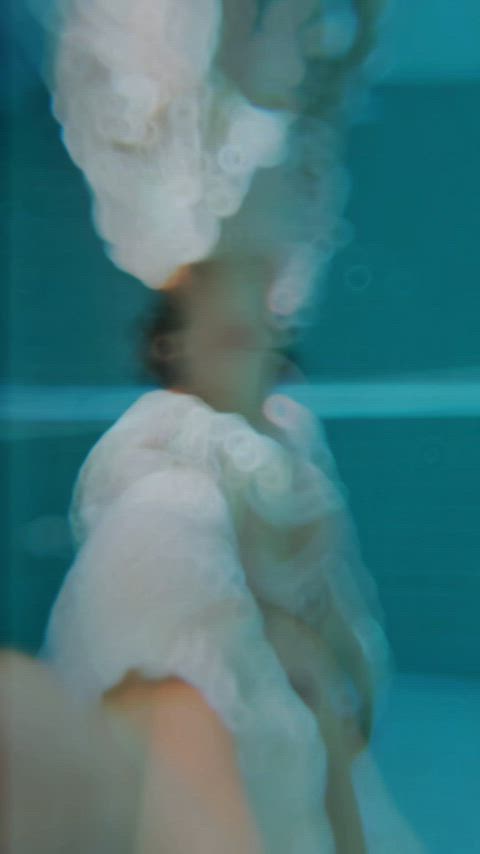 Blurred video preview