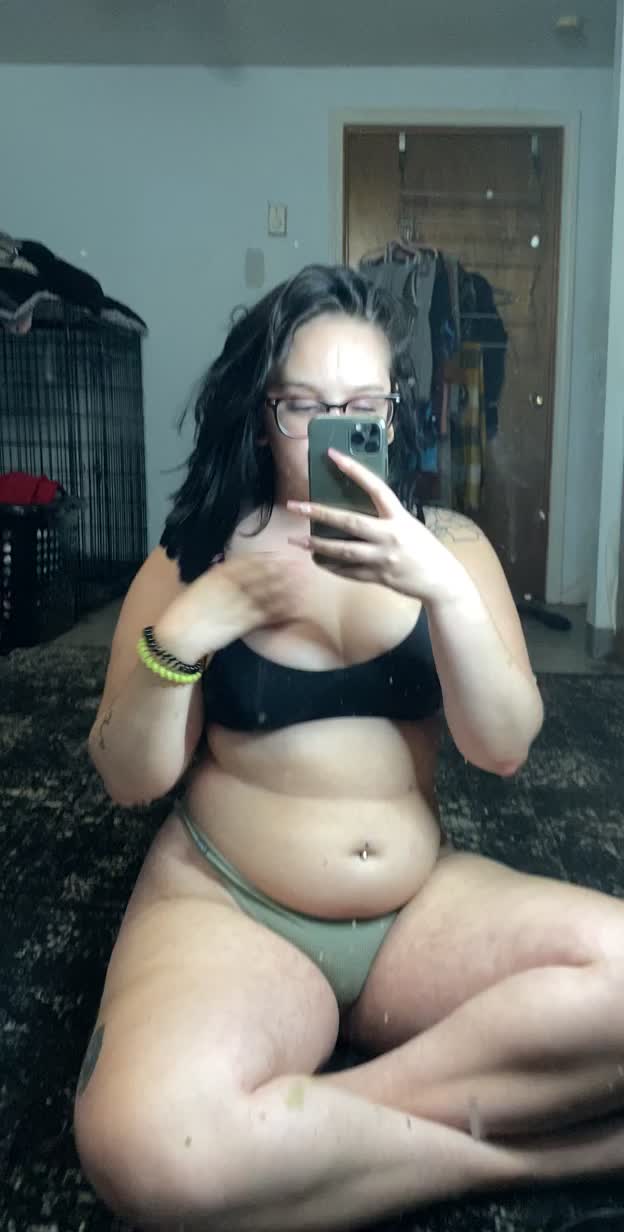 slow titty drop for you