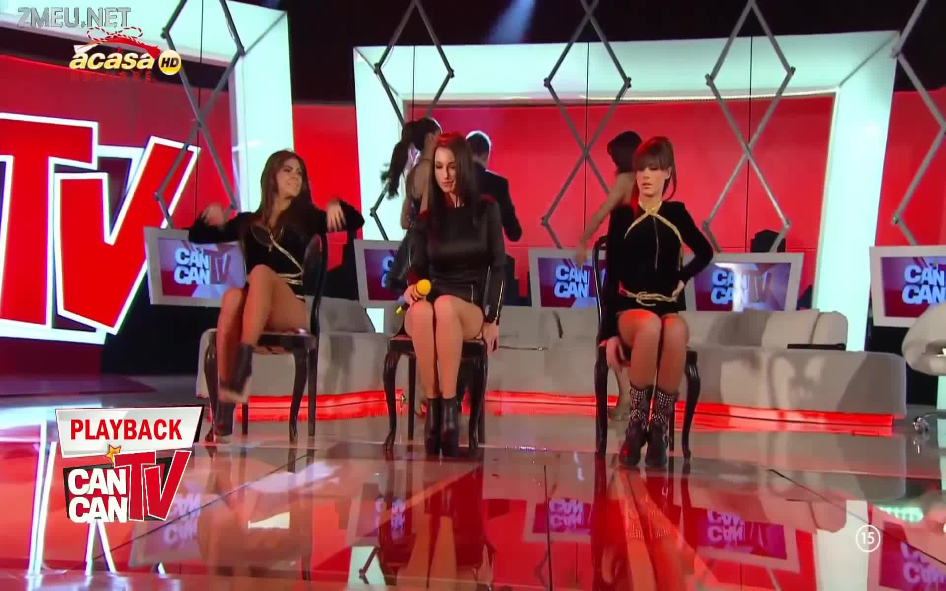 Sexy Romanian Singer Live Performance Without Panties