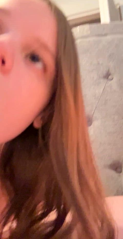 Do you like how I ride my pillow, daddy?