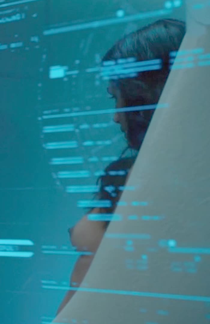 Lela Loren's Nude Tits & Ass - Altered Carbon S02E08