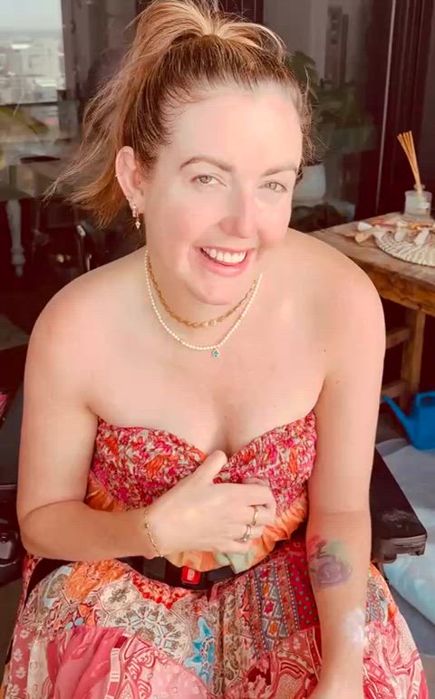 Feeling like a kindy disabled slut (33F, FA)