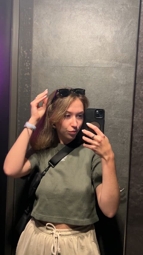 Showed my hot boobs on gas station