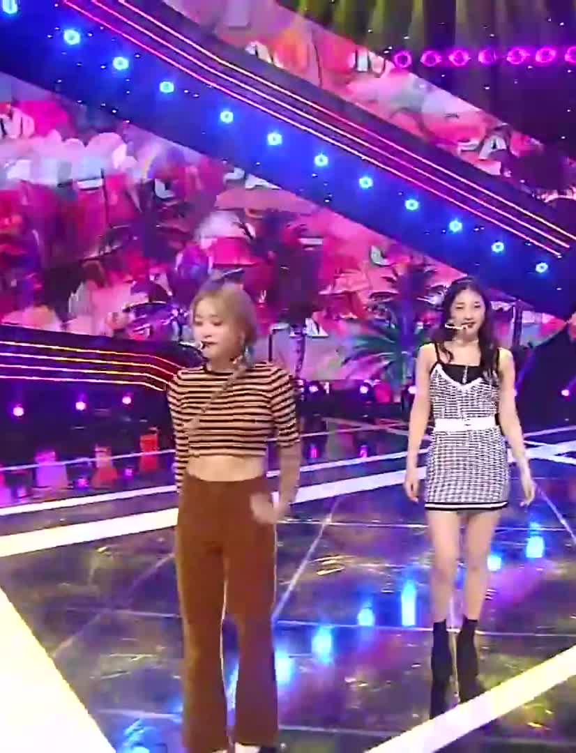 Red Velvet Yeri - Jiggle