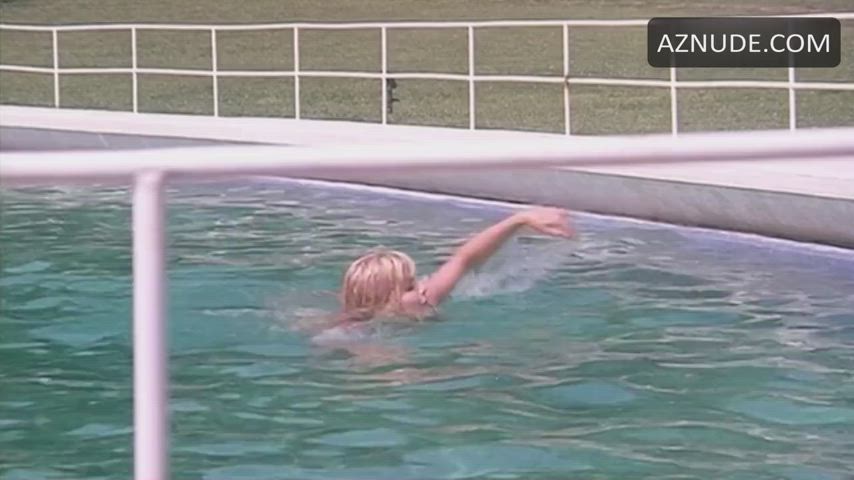 Ewa Aulin - Death Laid an Egg (1968)