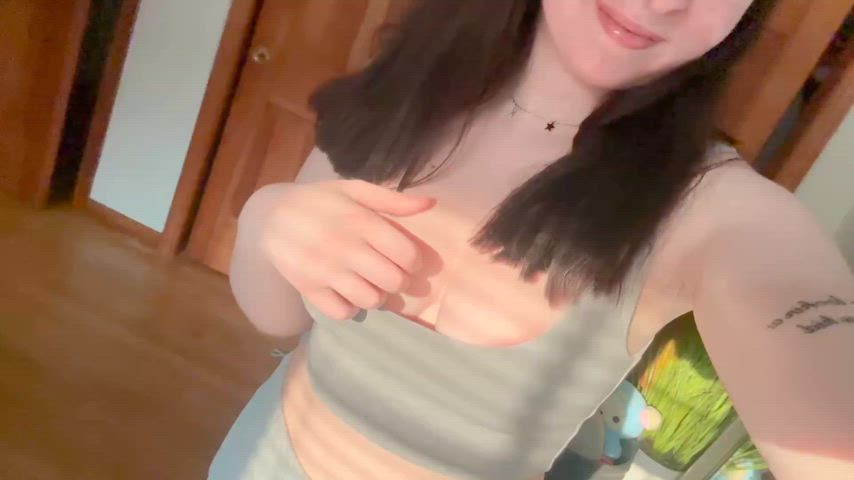 18f how fast are you cumming over my 07 DD’s?