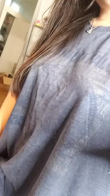 my nipple says happy saturday :3