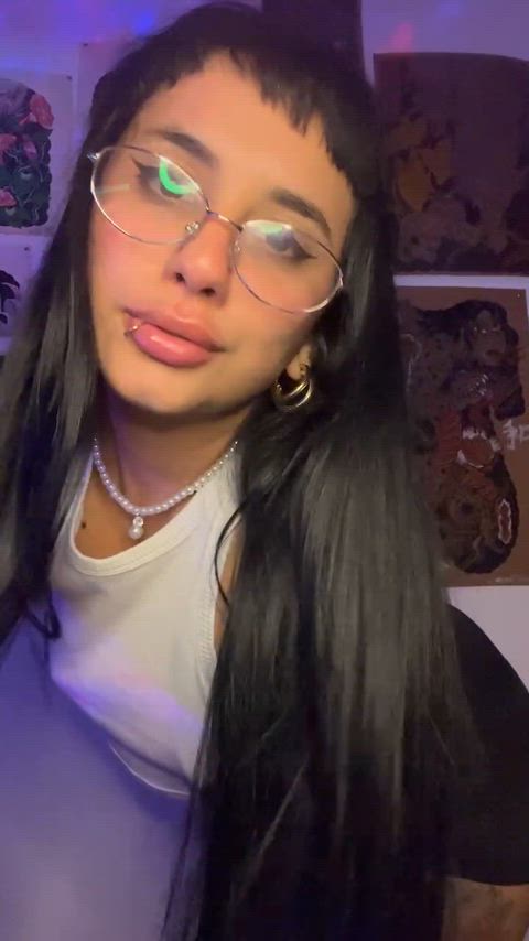 im feeling so evil and naughty tonight.. like its perfect to peg some slutty bitches