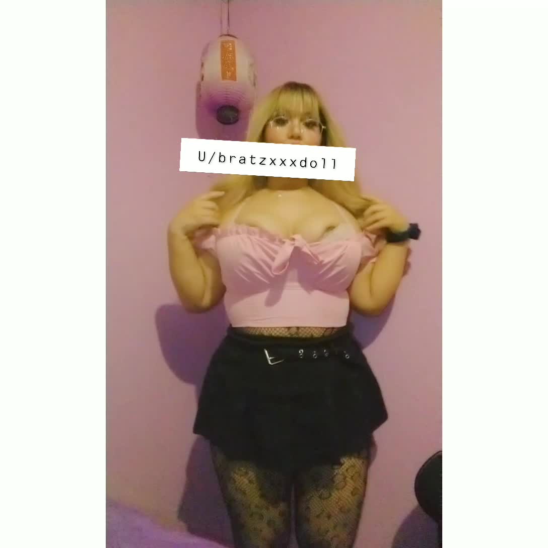 Hope you enjoy my outfit as much as my Tittie's 💗🦋🥺