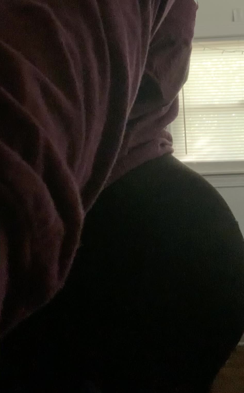 What’s hiding under my yoga pants 🧘‍♀️ 👀