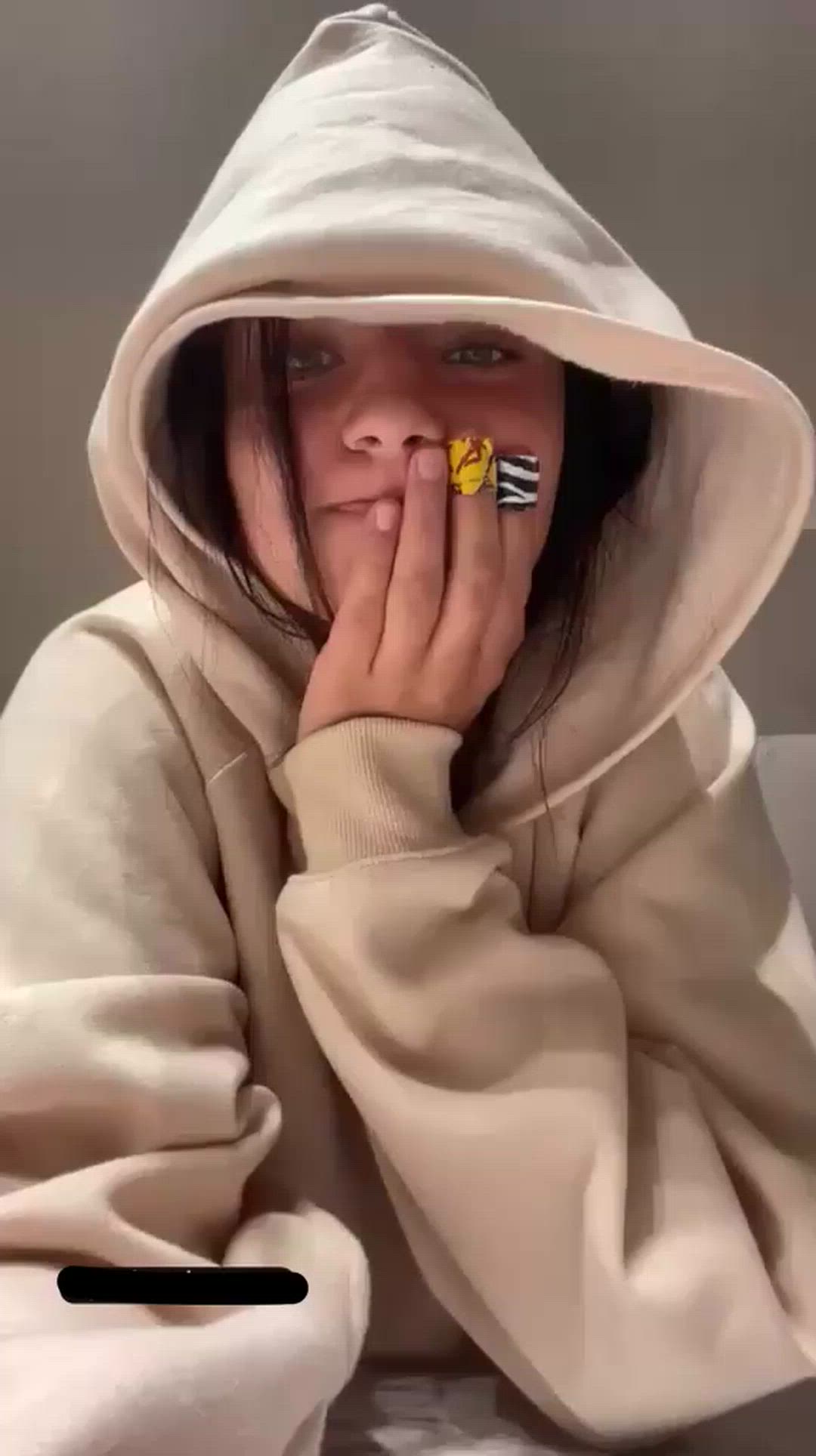 GIF thumbnail