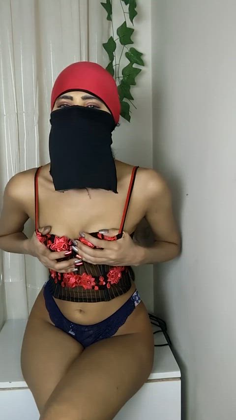 If i tell you to bleach me.... what's your next move