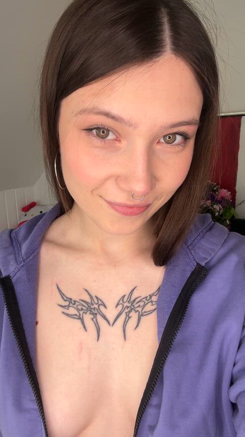 Amateur Boobs Cute Porn GIF by ponchofreddo