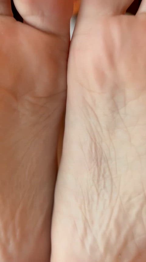 Always wondered how many guys like seeing my feet on here