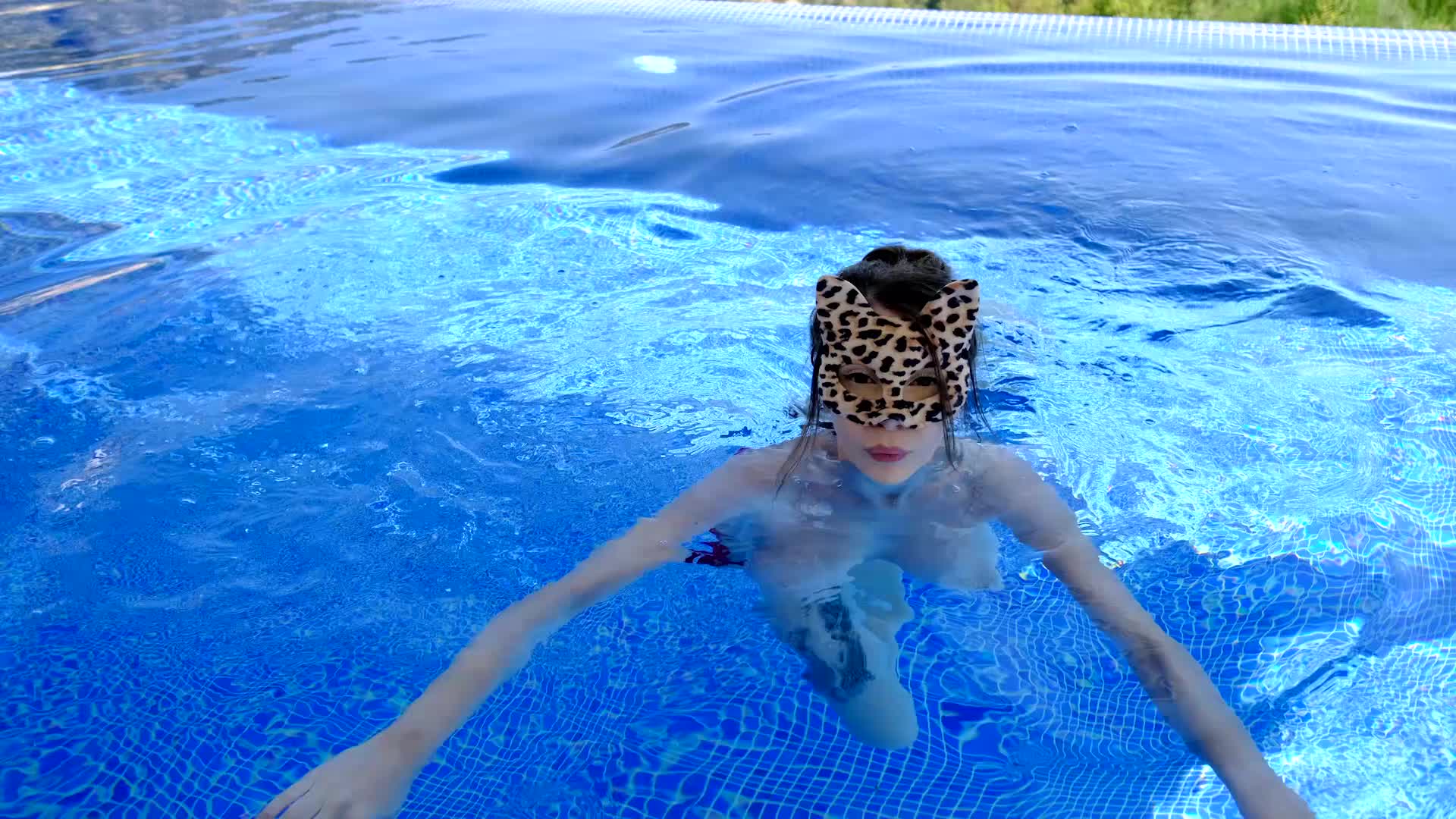 Busty Camgirl Gets fucked by the pool