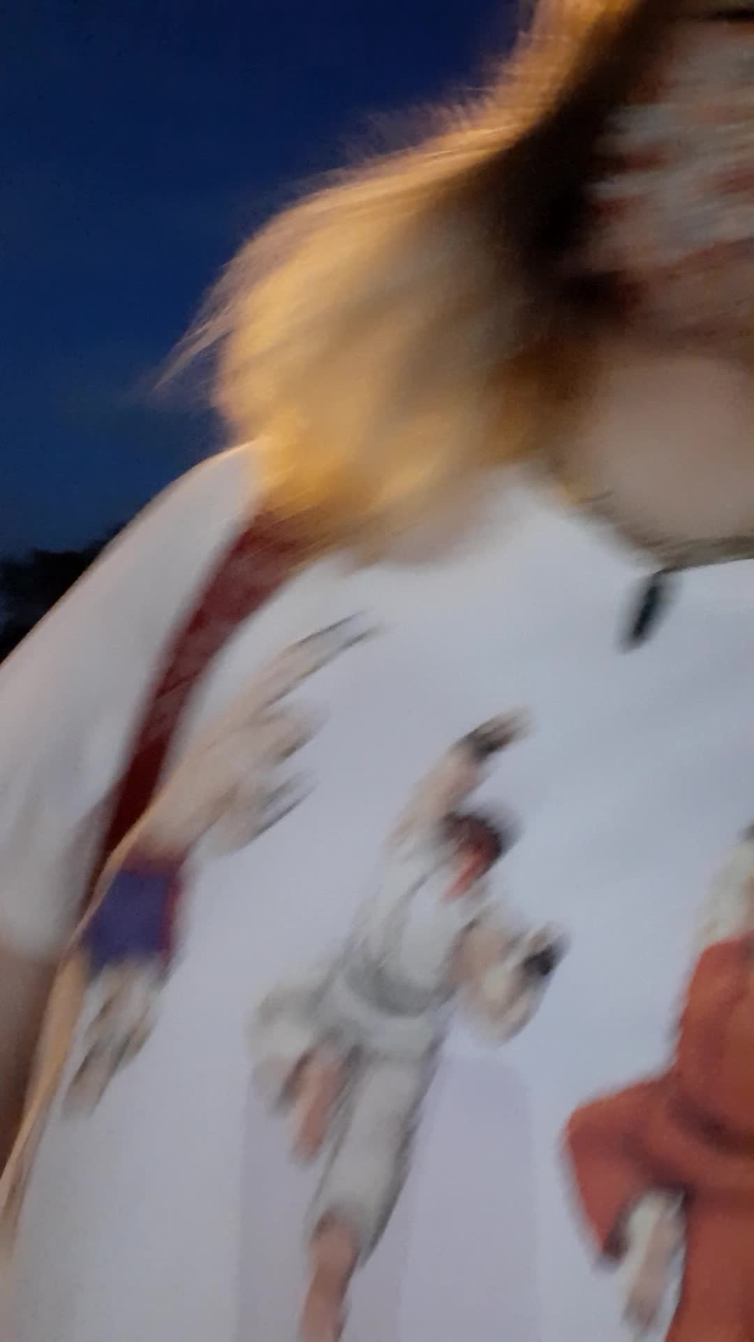 sometimes u gotta pull ur dick out while ur walking home 🤷🏼‍♀️😘