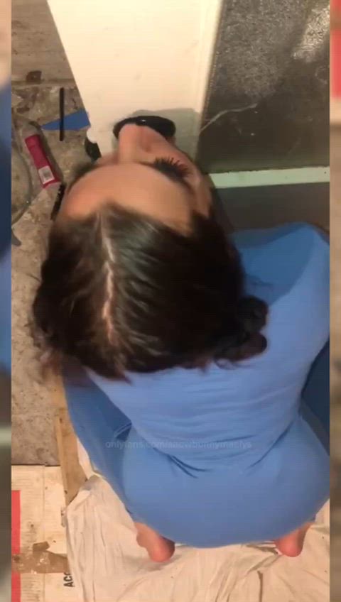 It jiggles while I fuck my throat 🎀