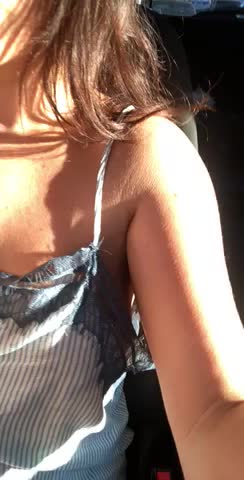 Nips ‘n lips