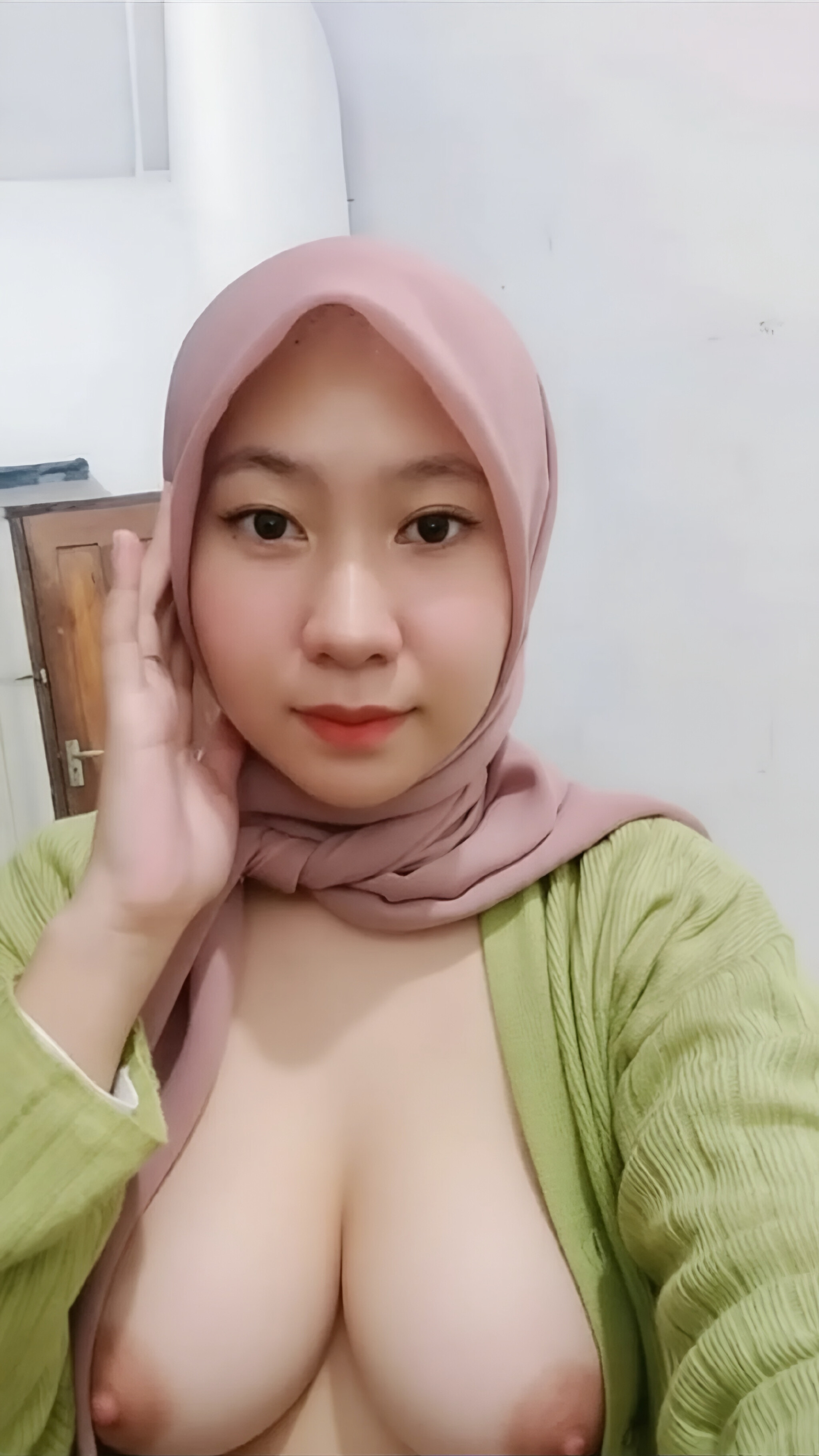 Amateur amateur asian hijab