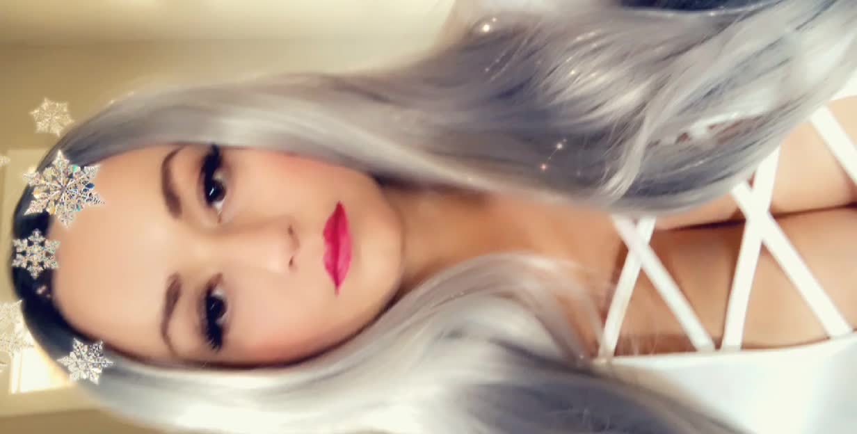 More of the white dress 😉