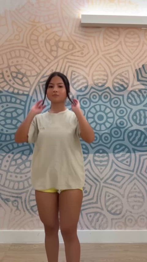 Had to show of this Filipina ass