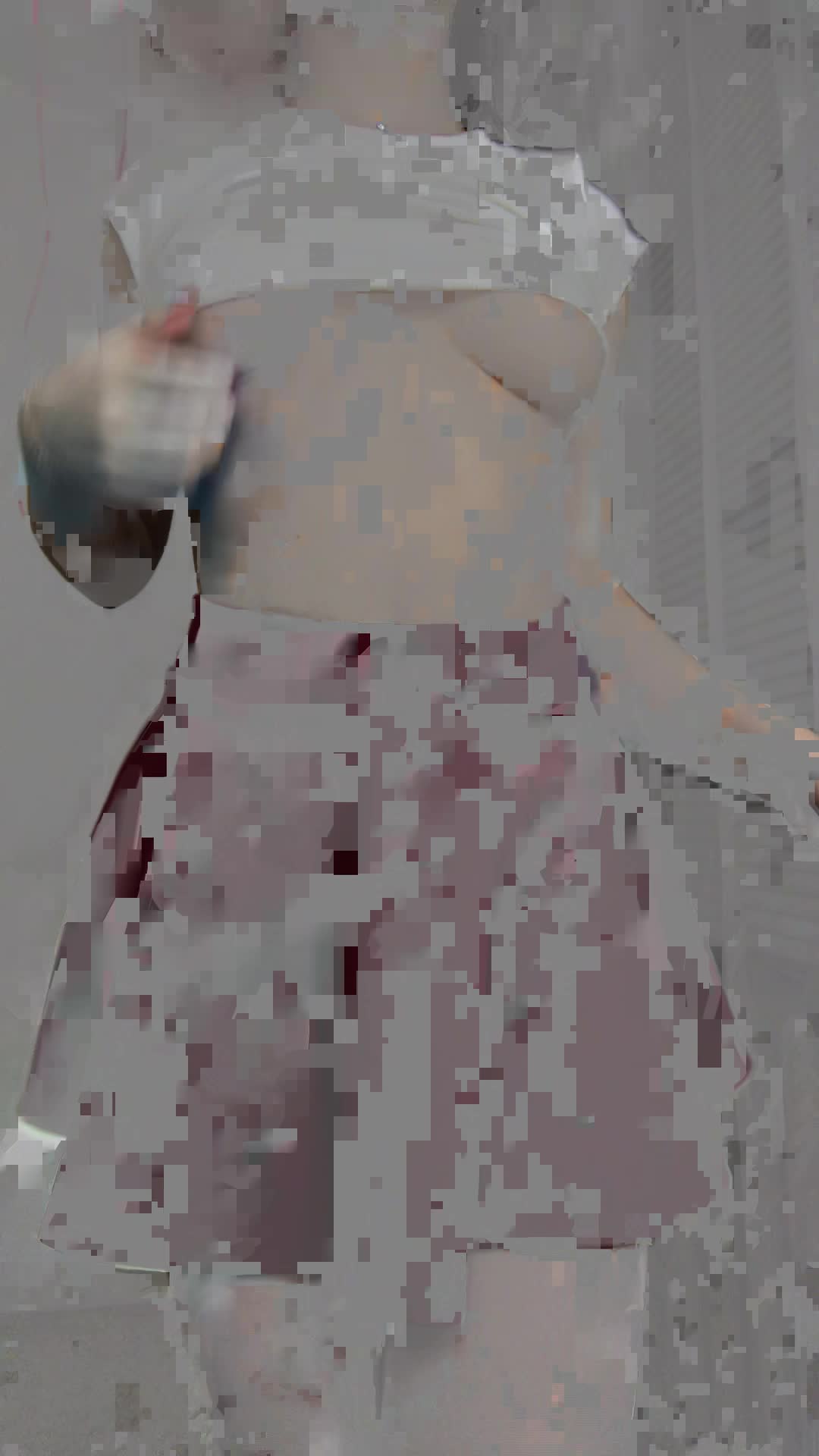 First GIF for you ❤️💋
