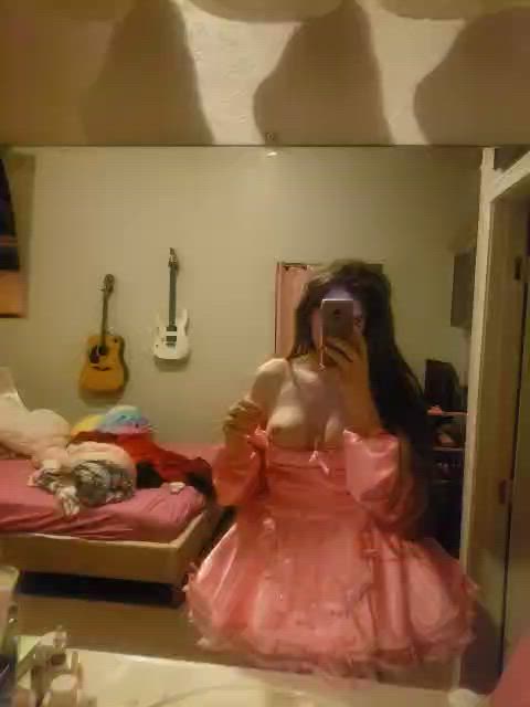 What would you do with me? Kik Anomaloustic