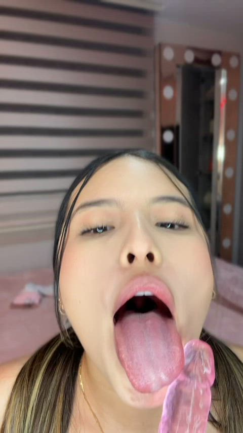 I’m in the mood to be dominated